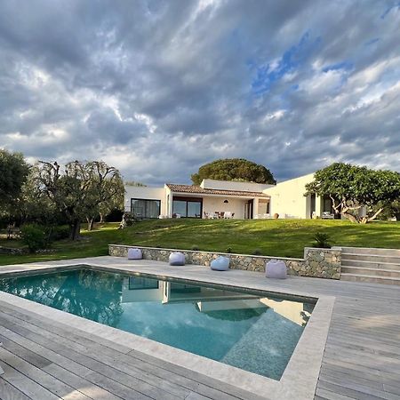Magnifique Villa Moderne Avec Piscine ลาโกด ภายนอก รูปภาพ